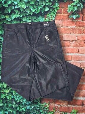 EXPRESS | MODERN STRAIGHT SUPER HIGH-RISE SHINED BLACK JEANS NWT!